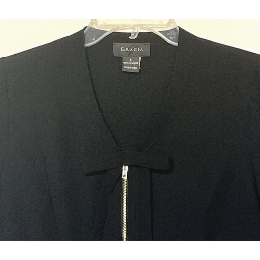 New Gracia Black Ruffle Sleeve V-Neck Zip Blouse Top - Picture 14 of 15